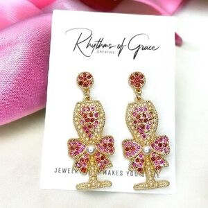 Rosé All Day: Adorable Wine Bottle Earrings for the Stylish Sipper! NWT